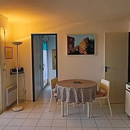 דירה - 4 Pers, 43 M2, 3/2 *