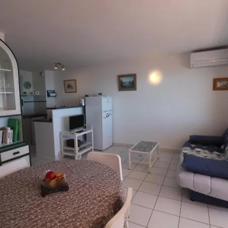 - 4 Pers, 43 M2, 3/2 Sète